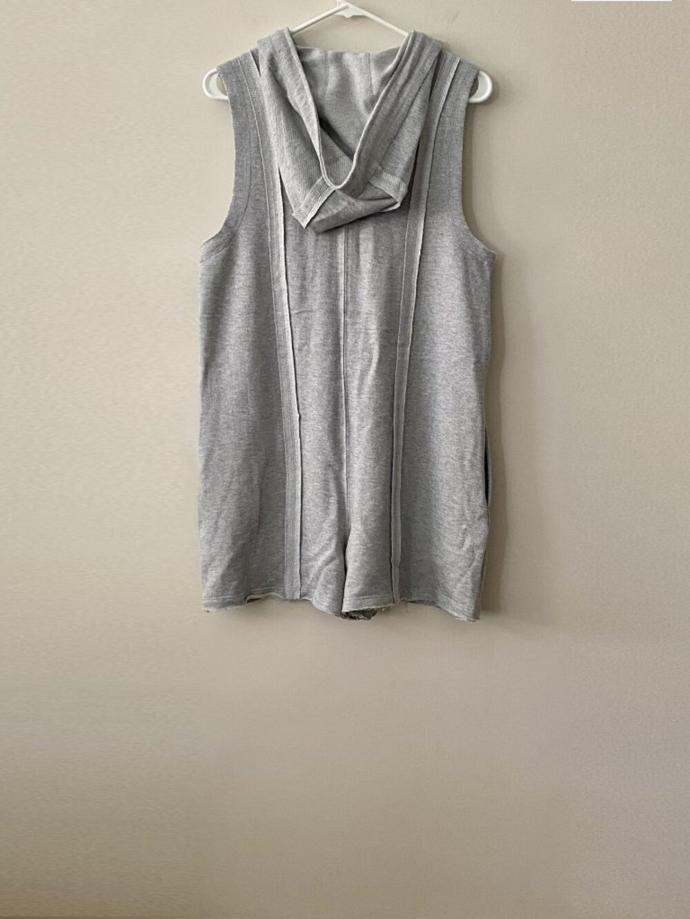 Sundry Waffle-Knit Hooded Romper NWT - Picture 4 of 6